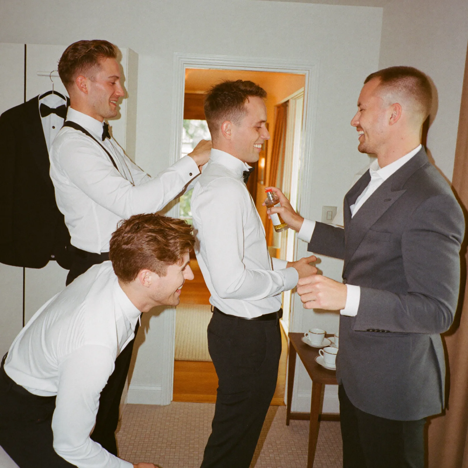 24 groomsmen bowtie